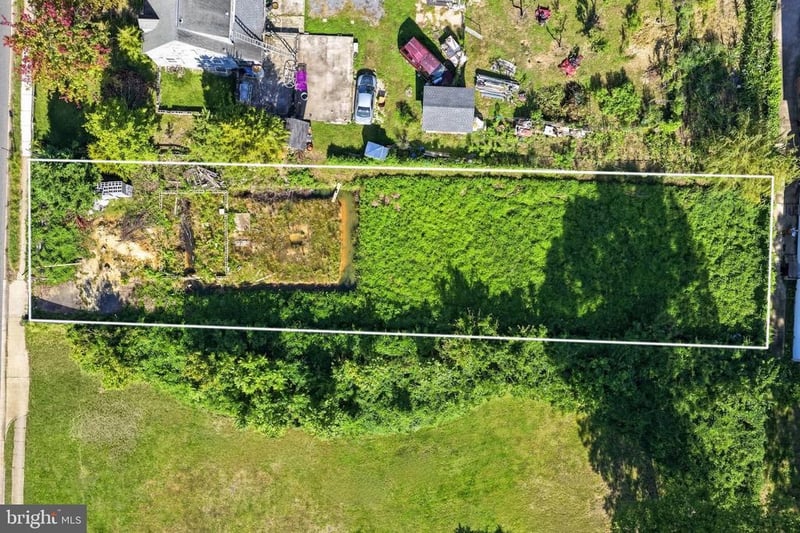 5241 Seminary Rd, Alexandria, VA 22311