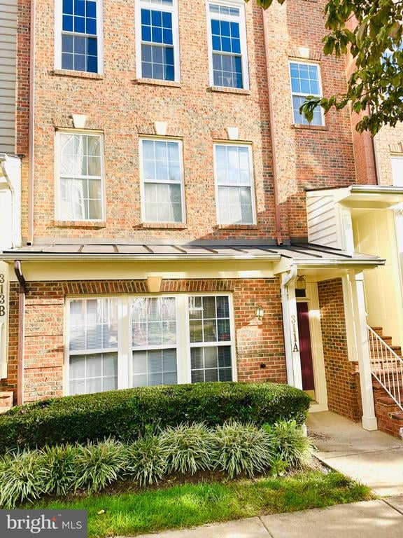 311 Cross Green St #A, Gaithersburg, MD 20878