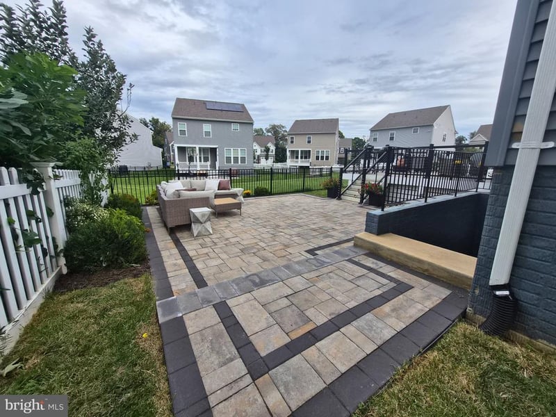 25604 Harvest Hills Dr, Chantilly, VA 20152