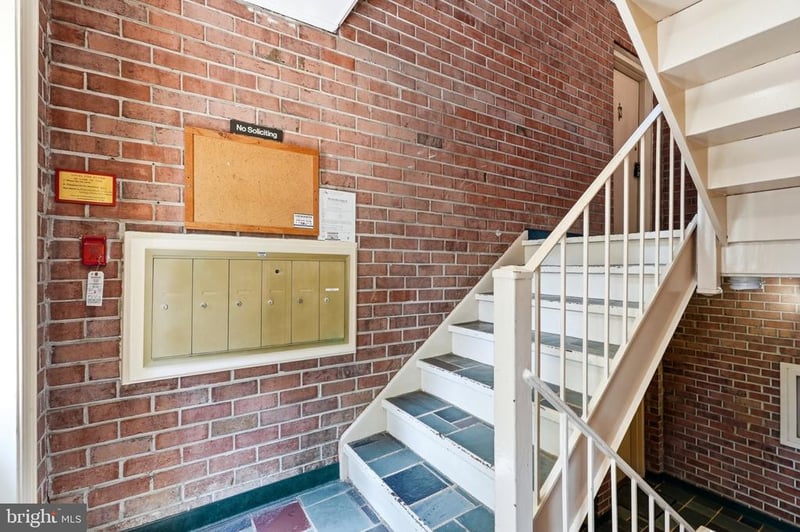 5976 Westchester Park Dr #5976 T-1, College Park, MD 20740