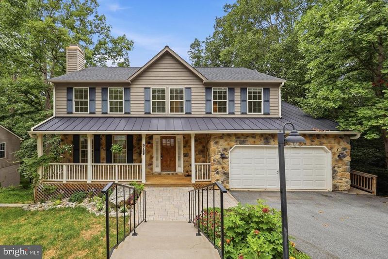 6728 Oakridge Rd, New Market, MD 21774