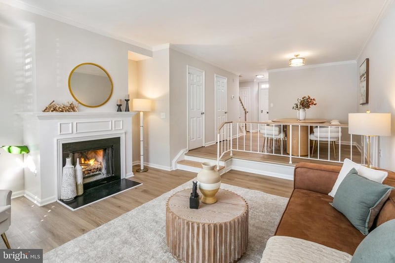 945 N Pitt St, Alexandria, VA 22314