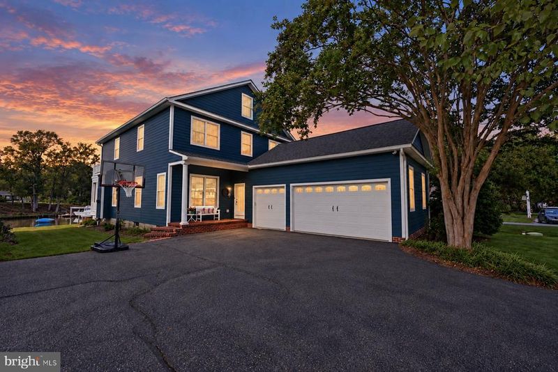 3596 S River Ter, Edgewater, MD 21037