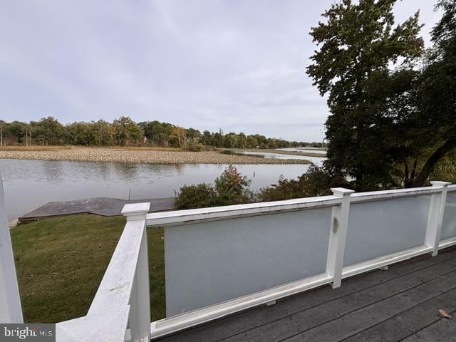 3183 Woodland Ln, Alexandria, VA 22309