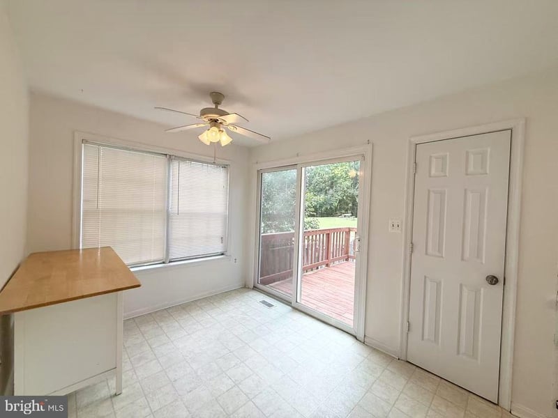 8630 Sanderling Dr, Manassas, VA 20110