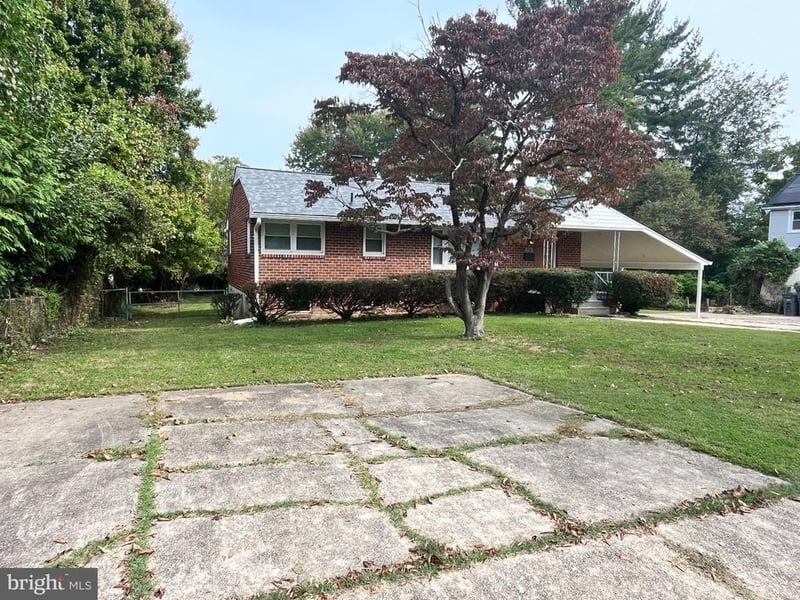 718 Maple Ave, Rockville, MD 20850