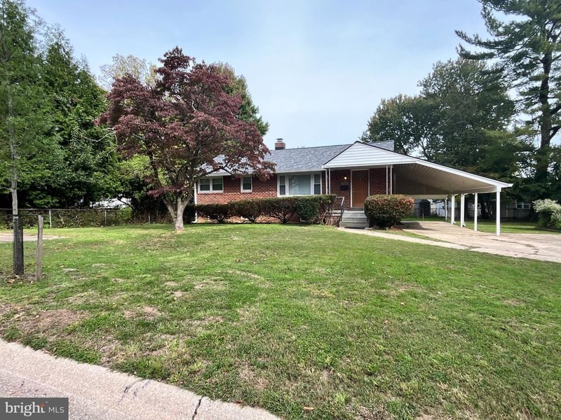 718 Maple Ave, Rockville, MD 20850