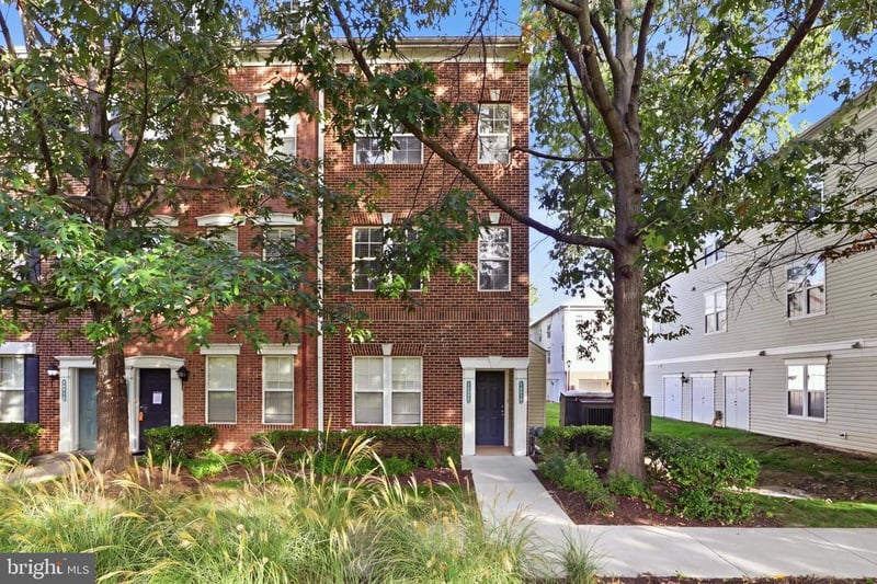 42461 Rockrose Sq, Ashburn, VA 20148