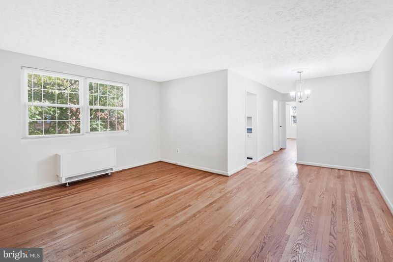 2030 N Vermont St #303, Arlington, VA 22207