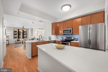 400 Massachusetts Ave NW #1012, Washington, DC 20001