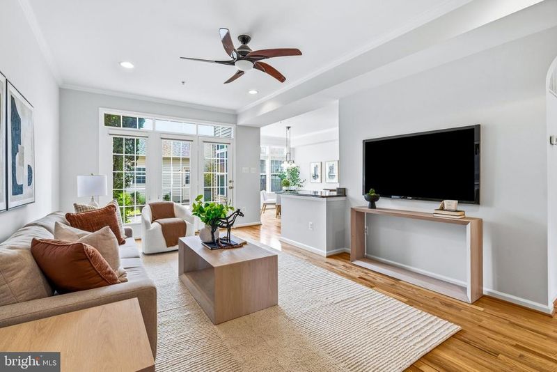 3035 Arbor Square Dr, Frederick, MD 21701