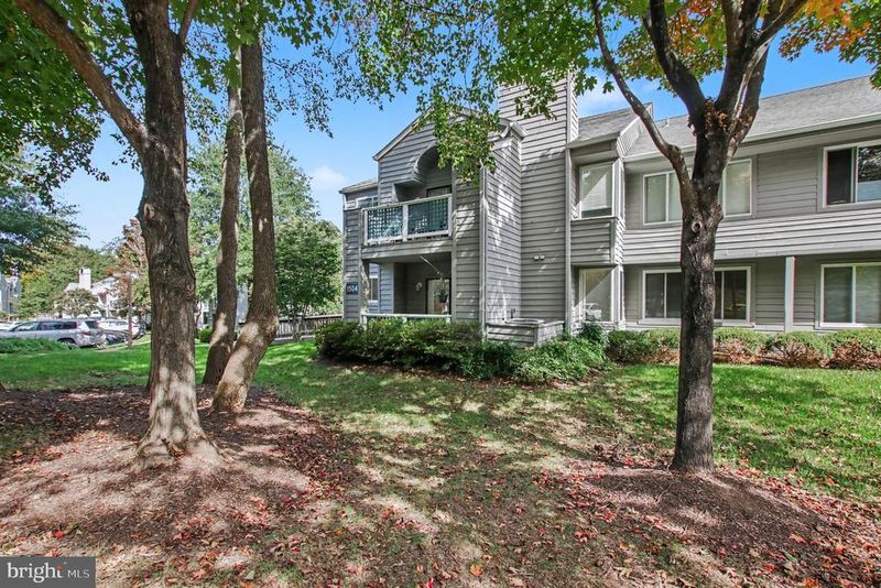 1504 Summerchase Ct #A, Reston, VA 20194