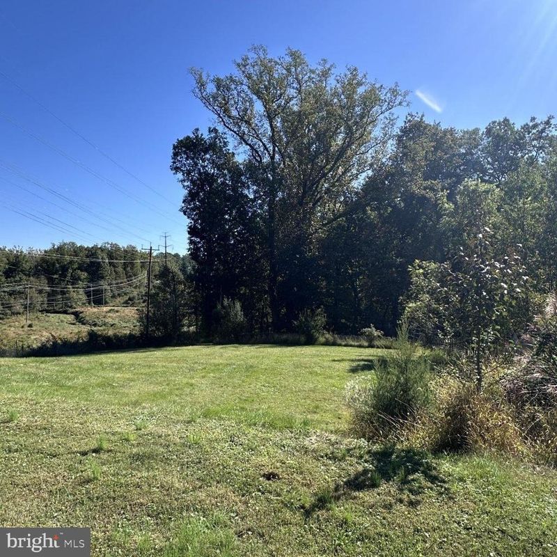 12313 Saint James Rd, Potomac, MD 20854