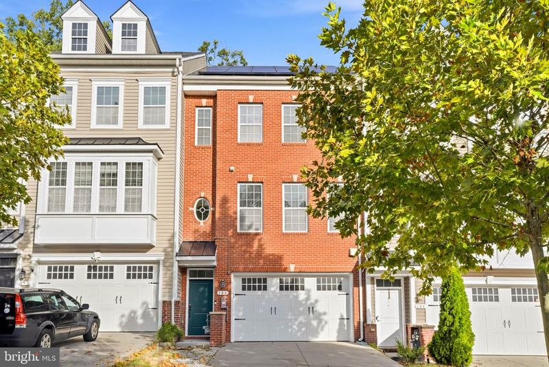 106 Dark Sky CROSSING, Pasadena, MD 21122