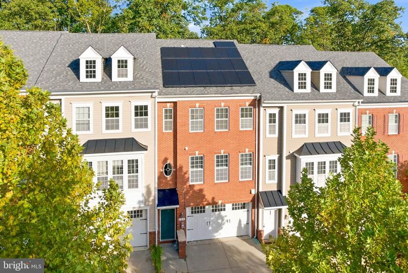 106 Dark Sky CROSSING, Pasadena, MD 21122