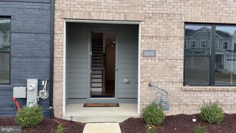 16031 Hyde Park Pl, Bowie, MD 20716