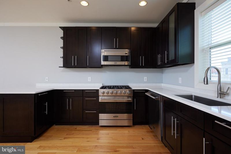 1326 Riggs St NW #2, Washington, DC 20009