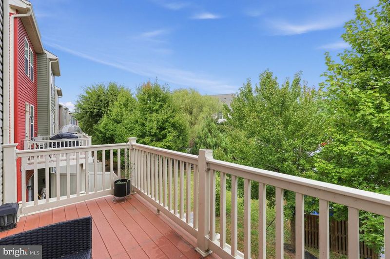 434 Willow Bend Dr, Glen Burnie, MD 21060