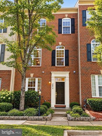 46214 Wales Ter, Sterling, VA 20165