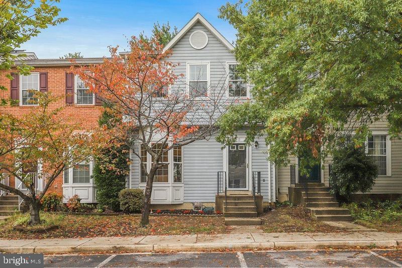 6918 Flag Harbor Dr, District Heights, MD 20747