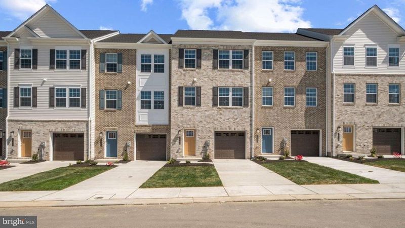 7600 Daybreak Dr, Brandywine, MD 20613