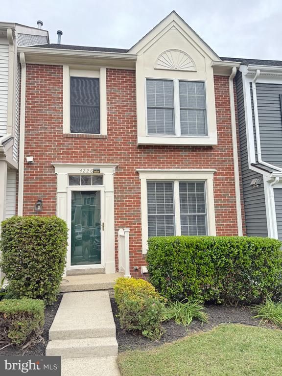 4226 Devonwood Way, Woodbridge, VA 22192