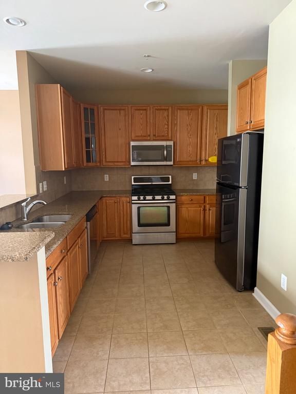 11607 Leesborough Cir, Silver Spring, MD 20902