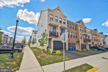 23057 Blue Eagle Ter, Brambleton, VA 20148