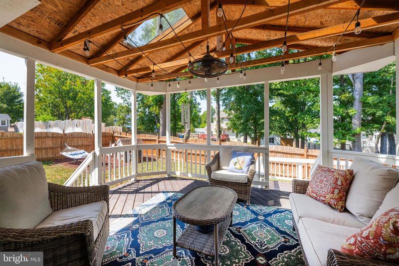 83 Spring Lake Dr, Stafford, VA 22556