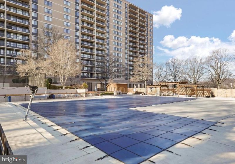 5500 Holmes Run Pkwy Pw #1004, Alexandria, VA 22304