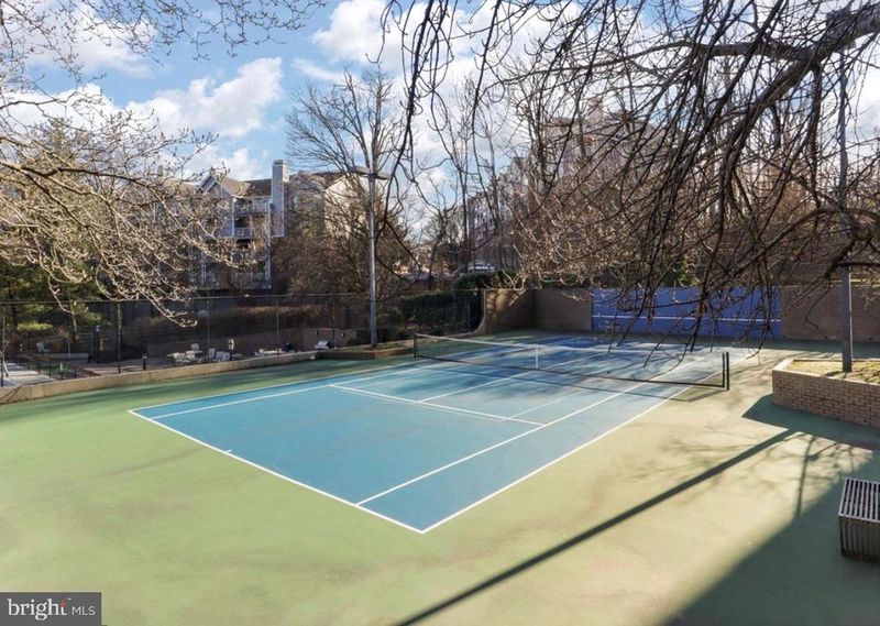 5500 Holmes Run Pkwy Pw #1004, Alexandria, VA 22304