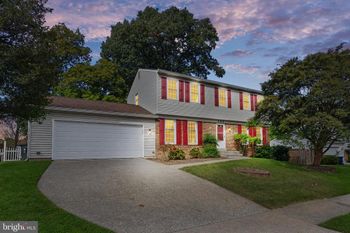 103 N Cameron St, Sterling, VA 20164
