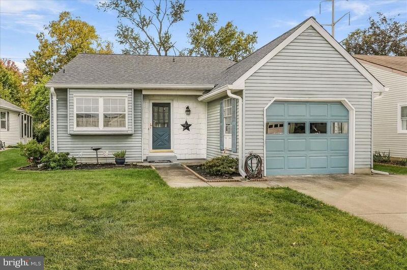 7071 Catalpa Rd, Frederick, MD 21703