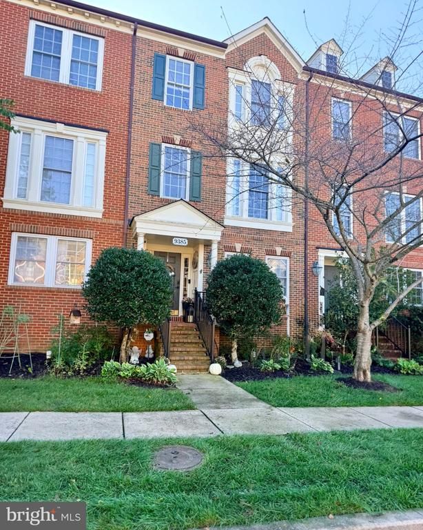 9385 Penrose St, Frederick, MD 21704