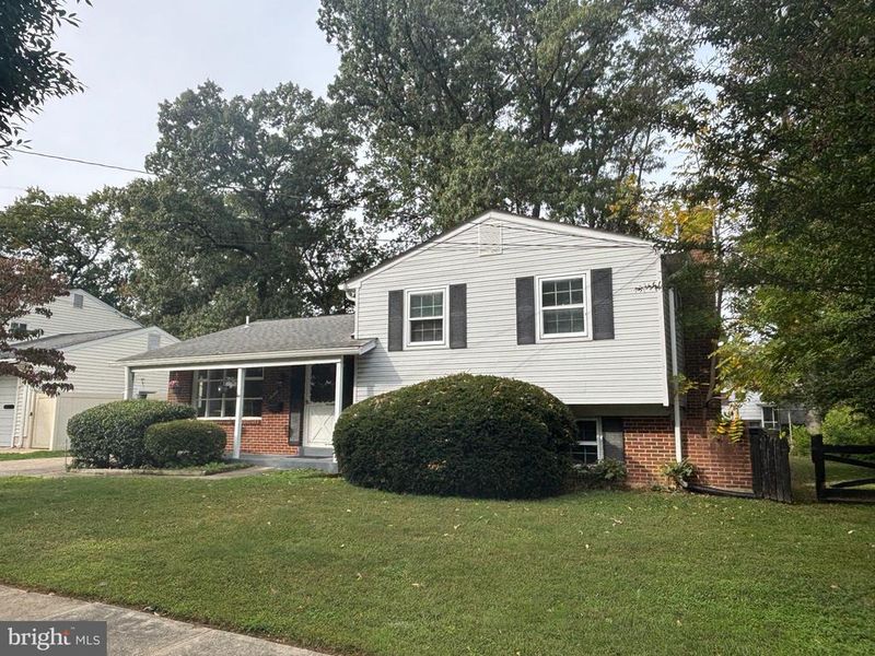 15306 Alan Dr, Laurel, MD 20707