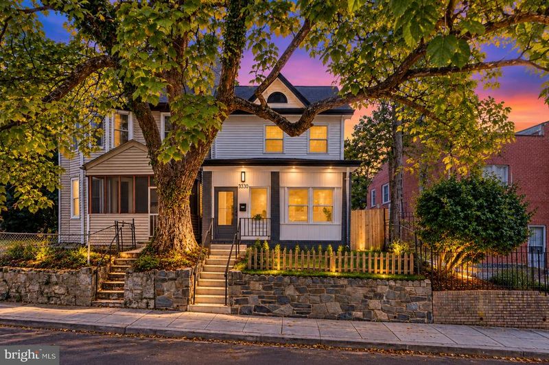 3330 Brothers Pl SE, Washington, DC 20032