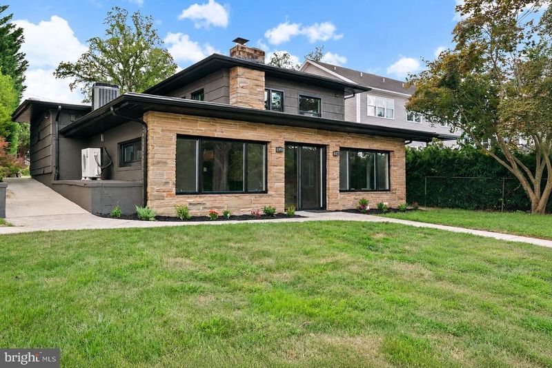 744-A Oak Grove Cir, Severna Park, MD 21146