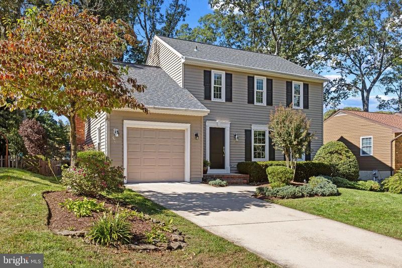 462 Retford Dr, Severna Park, MD 21146