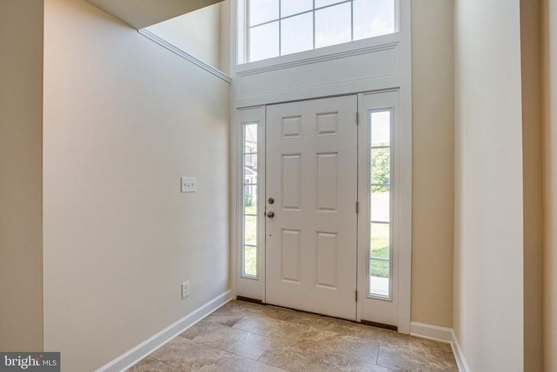 56 Andrews Pl, Fredericksburg, VA 22405