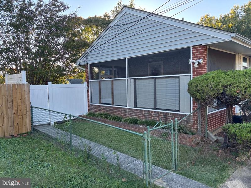 1407 Fenwood Ave, Oxon Hill, MD 20745