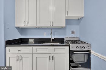 1121 Arlington Blvd #224, Arlington, VA 22209