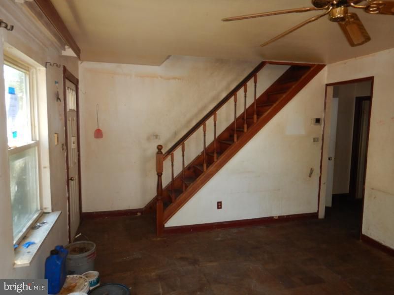 10 Stevens Rd, Glen Burnie, MD 21060
