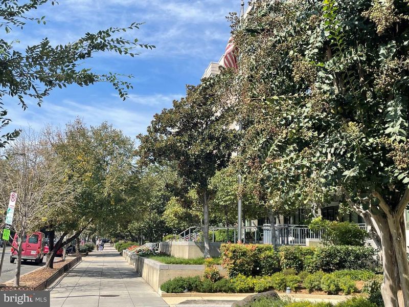 1711 Massachusetts Ave NW #829, Washington, DC 20036