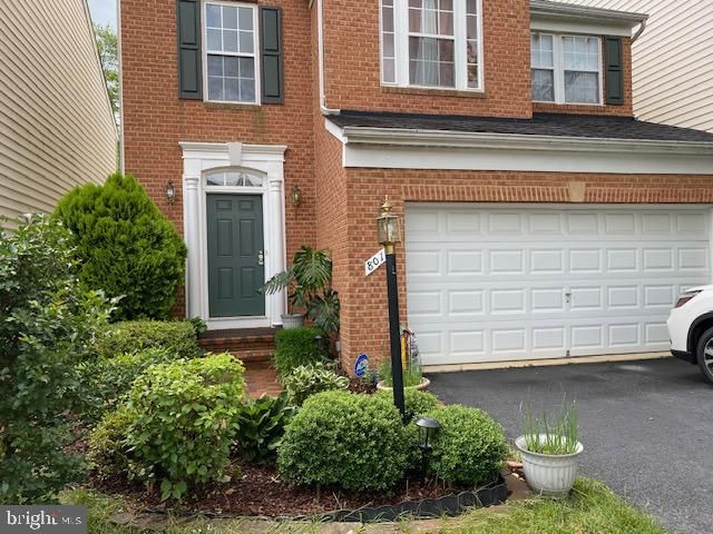 8011 George Fox Pl, Lorton, VA 22079