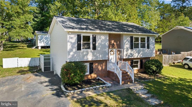 7035 Soulier Ln, Fredericksburg, VA 22407