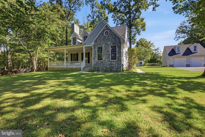 17427 Astoria Ln, Silver Spring, MD 20905