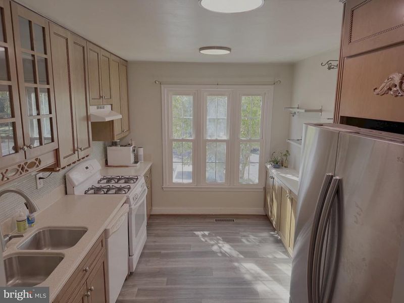 9510 Covington Pl, Manassas, VA 20109