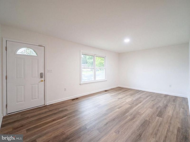 310 Durham Dr, Fredericksburg, VA 22407