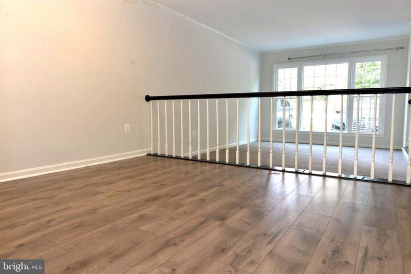 7379 Hidden Knolls Ct, Springfield, VA 22153