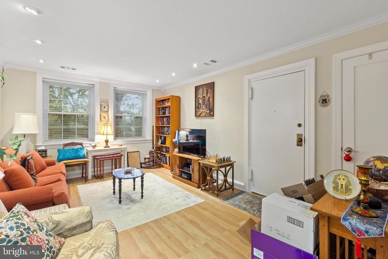 2938 S Columbus St #C2, Arlington, VA 22206